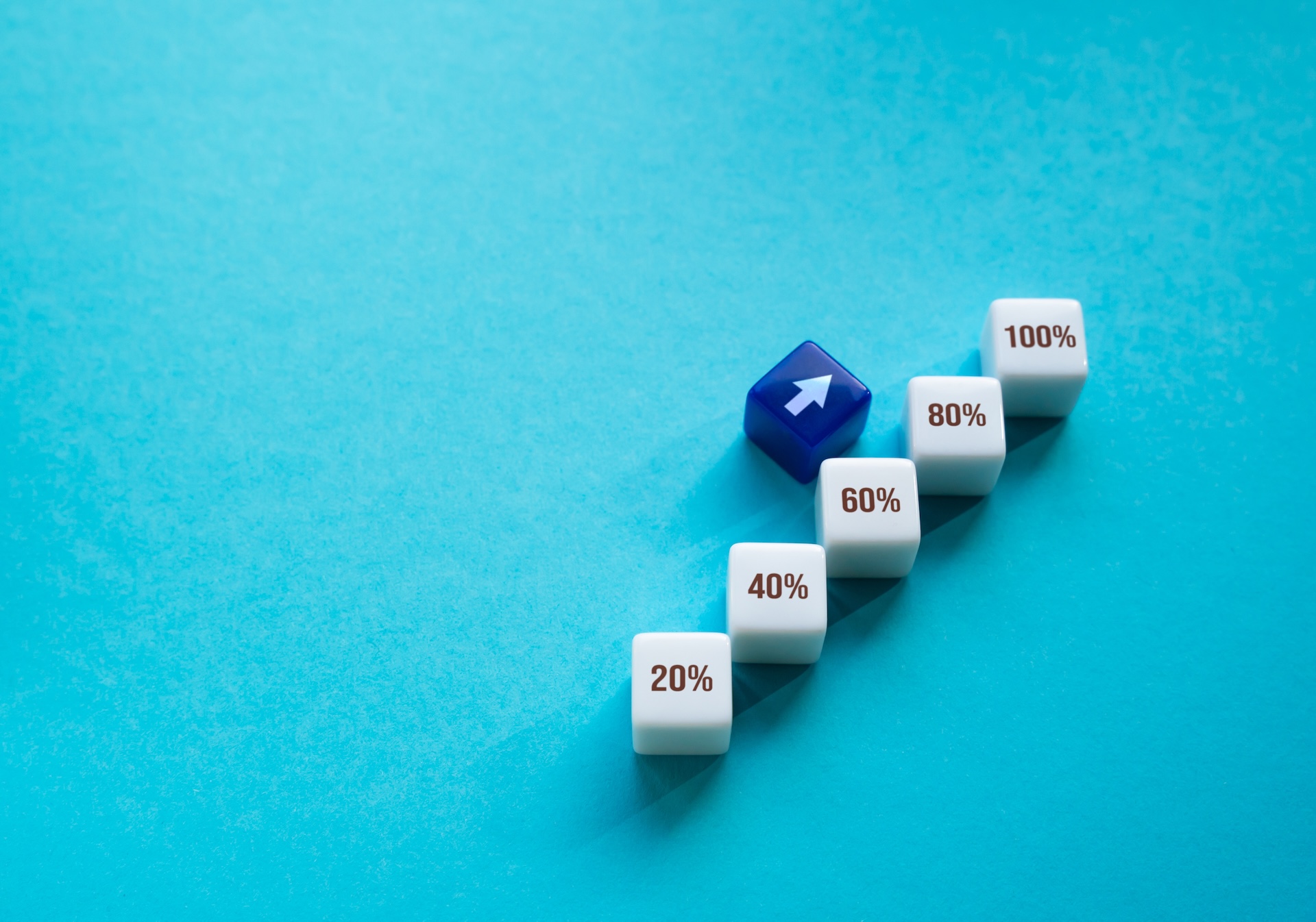 Metodología para aumentar la tasa de conversión comercial y cerrar más ventas con el mismo número de prospectos.